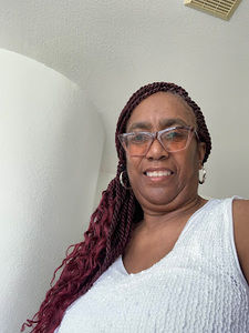 Meet your Posher, Patricia